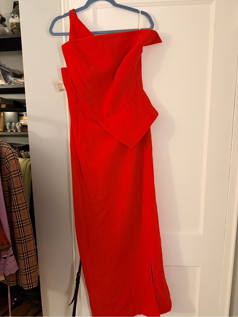 One-Shoulder Red Sculpted Midi Dress